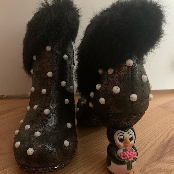 Irregular Choice Penguin Boots 